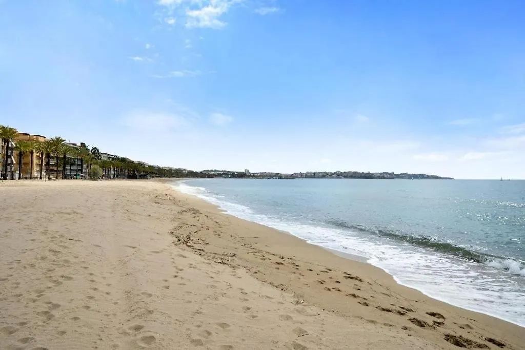 Grh Aragon - Salou Beach Apartment 0*,